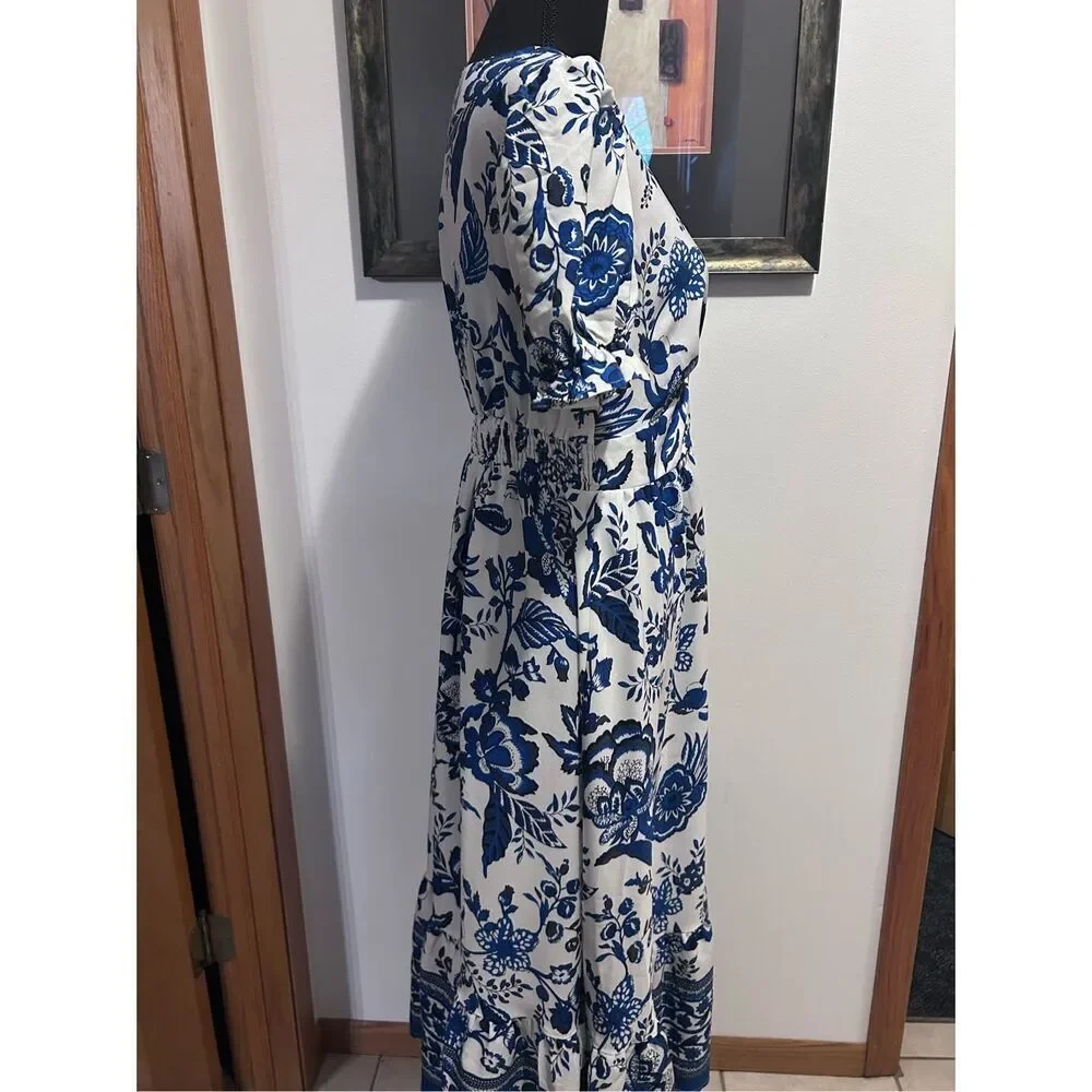 Blue & White Floral Puff Sleeve Flowy Midi Dress Smocked Waist M NWOT - Picture 3 of 13